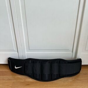 Nike Weightlifting Belt
